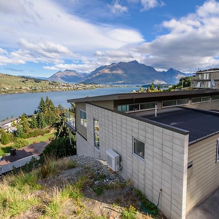 Contemporary Hilltop Abode Queenstown Eksteriør billede