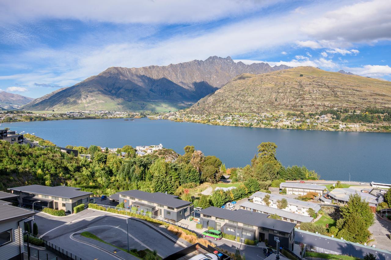 Contemporary Hilltop Abode Queenstown Eksteriør billede